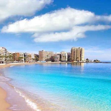 Apartamento Big Penthouse For 10 Per Torrevieja Exterior foto