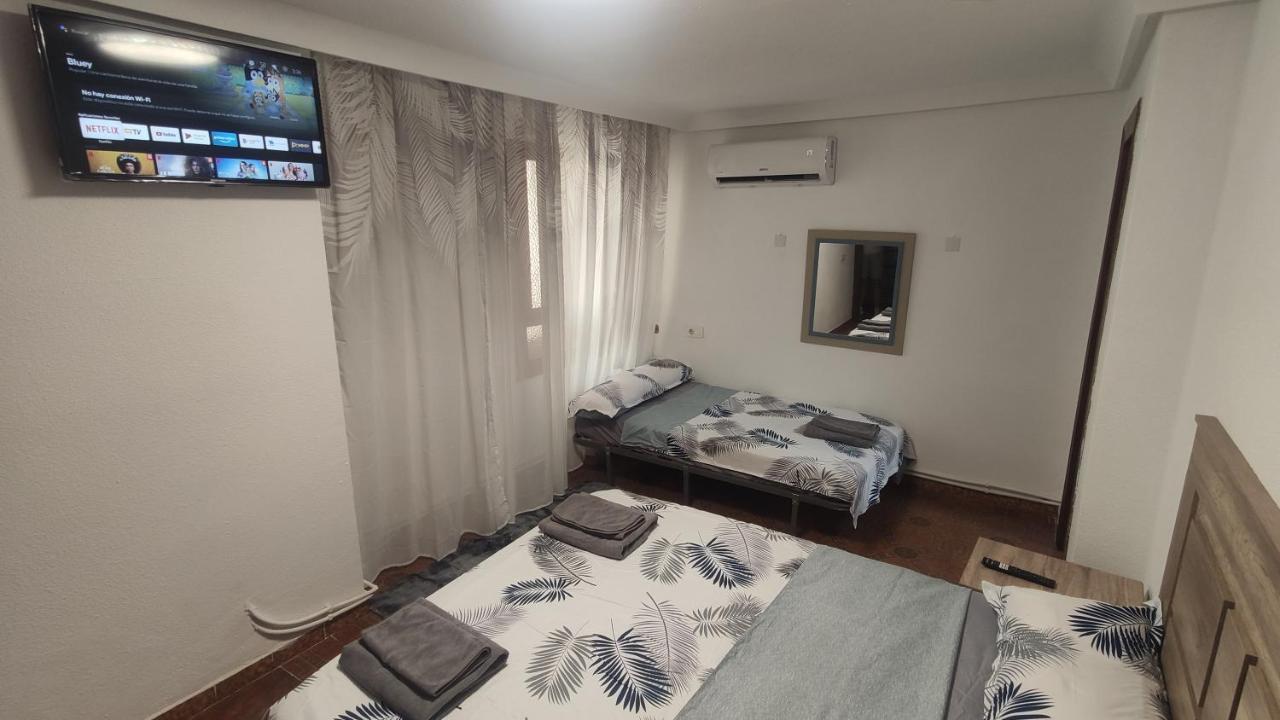 Apartamento Big Penthouse For 10 Per Torrevieja Exterior foto