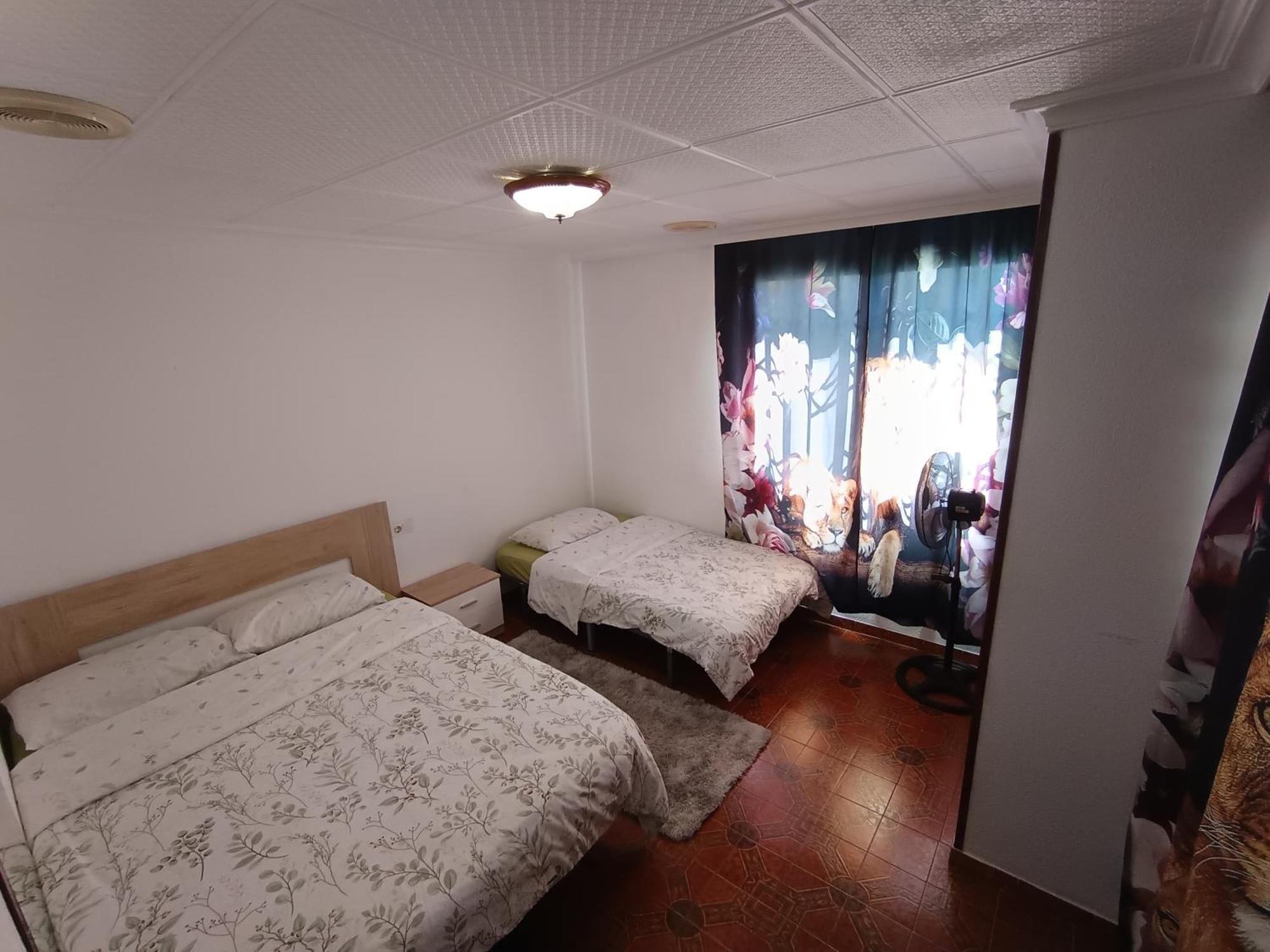 Apartamento Big Penthouse For 10 Per Torrevieja Exterior foto